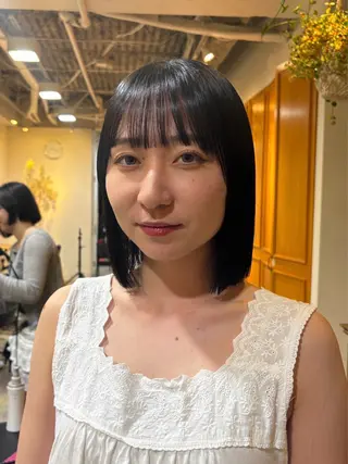 ショート レイヤーカット🎀 NANAHAのヘアスタイル