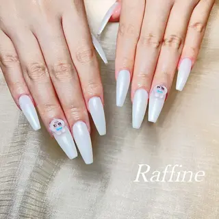 ネイル RAFFINE 月🦋🩵のネイルデザイン
