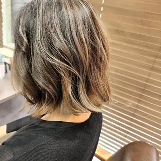 ミディアム カラー iloli　メニューの無い美容室所属・iloli代表　前田 雄也　のヘアスタイル