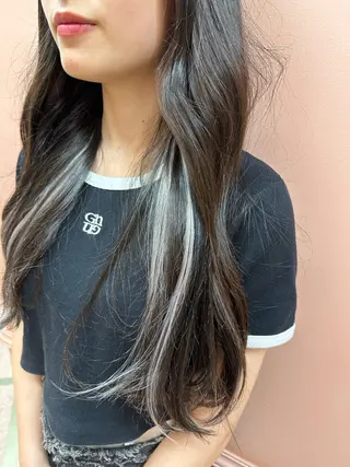 艶暖色/ベージュ SAKI💜のヘアスタイル