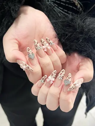 ネイル UMI GINZA NAIL SALON所属・Yu na💖🎀のネイルデザイン