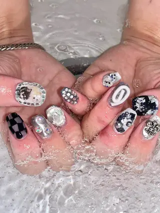 ネイル 🎀ボブ+ハイトーン シュカ👶🏻のヘアスタイル