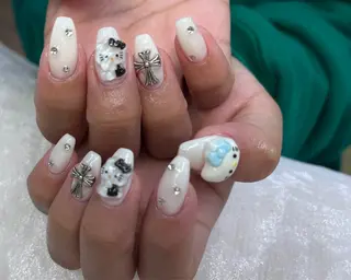 ネイル ToliyDeliy akemiのネイルデザイン