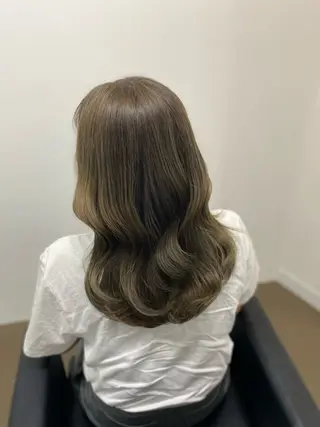 セミロング カラー 【ioe 岡本】 🎀NOKO🎀のヘアスタイル