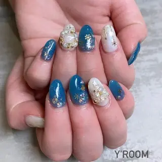 ネイル YUKA （ネイリスト）のネイルデザイン