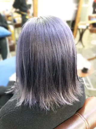 ショート フェアリーテイル所属・吉田 典弘のヘアスタイル