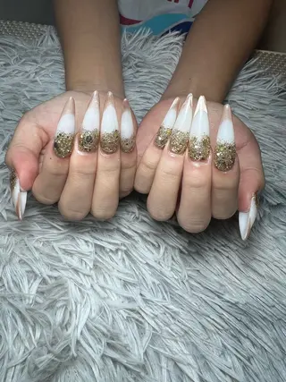 ネイル シェヌネイル JURAのネイルデザイン