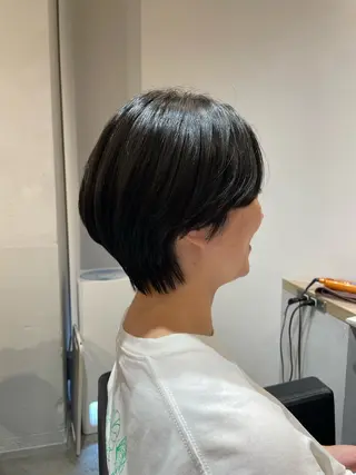 ショート 石川 優奈のヘアスタイル