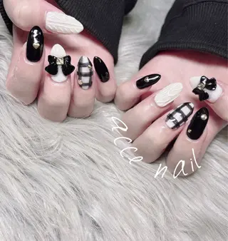 セミロング atsuco ✴︎のネイルデザイン