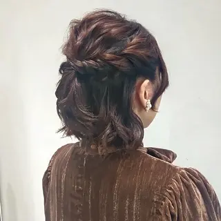 ミディアム ヘアアレンジ ヘアアレンジ/透明感 カラー/AKARIのヘアスタイル