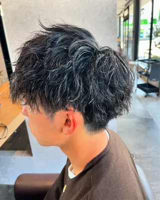 パーマ メンズ 池田 英俊のヘアスタイル