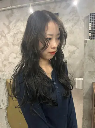 カラー 【eim】小塚 玲奈のヘアスタイル