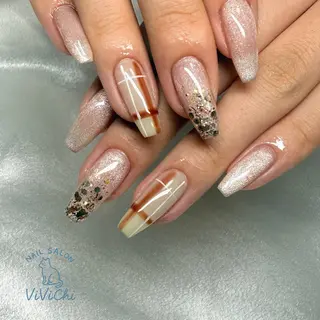 ネイル NAILSALON ViViChi所属・ViViChi 梨帆のネイルデザイン