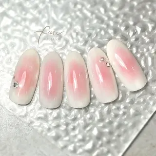 ネイル フィオーレ  fiore所属・fiore みゆきのネイルデザイン