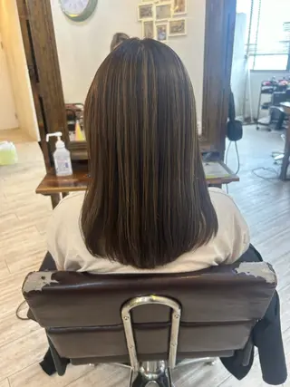 カラー Dear所属・Dear 秋田有美のヘアスタイル