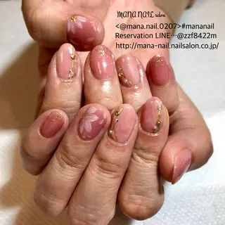 ネイル 廣瀬 真奈美のネイルデザイン