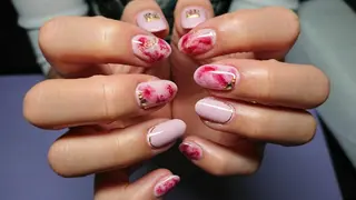 ネイル 平野 亜季のネイルデザイン