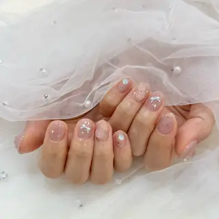 ネイル pool Yuzu🌷のネイルデザイン