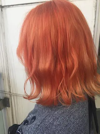 ショート カラー ワタベ ハヤト/ トップデザイナーのヘアスタイル