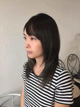 セミロング カラー 阿久津 泰幸のヘアスタイル