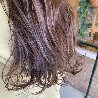 ロング カラー 福田 真佑のヘアスタイル