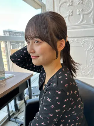 ミディアム カラー 盛れる顔周り /透明感/かりん🎀のヘアスタイル