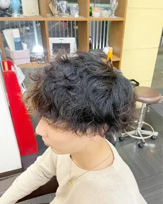 メンズ VII所属・市妙 瑠基のヘアスタイル