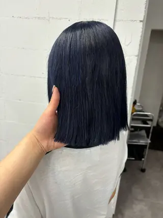 ショート カラー ハイトーン/ダブル カラー/akihoのヘアスタイル