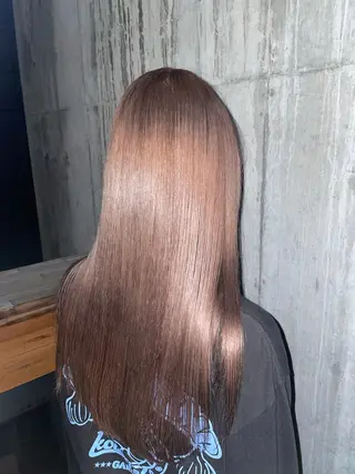 ロング lift by mag所属・ユナ ナチュラル／透明感のヘアスタイル