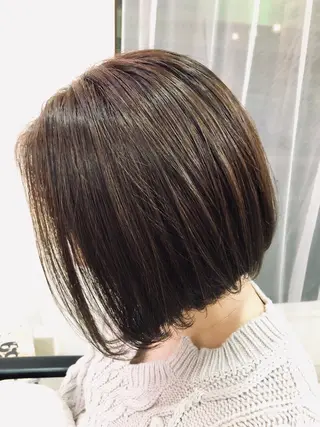ショート カラー 浦山 和之のヘアスタイル