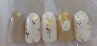 ネイル ゲン レイカのネイルデザイン