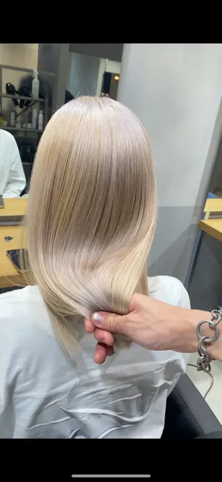 ショート カラー share salon OXY所属・🌈ショートの神様 🌈原田公祐のヘアスタイル