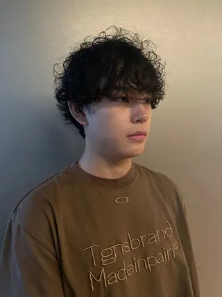 ショート パーマ メンズ 吉田一輝 外国人パーマのヘアスタイル