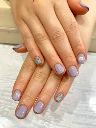 ネイル Nest 岩崎のネイルデザイン