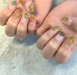 ネイル 横尾 麻里のネイルデザイン