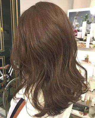 ミディアム カラー ヘアアレンジ マツエク・マツパ Kawaguchi Arisaのヘアスタイル