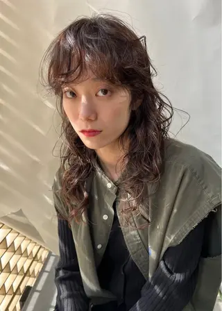 ロング パーマ かのうひなこ🌻 レイヤーカットのヘアスタイル