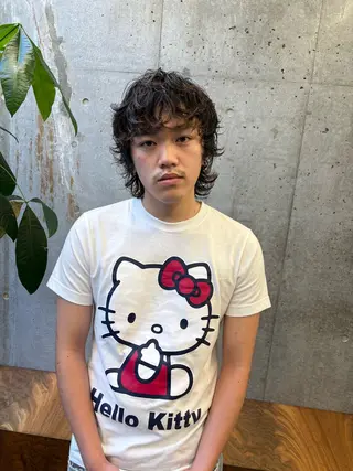 パーマ メンズ 《メンズ支持NO.1 ×艶ブラウン》ソウタのヘアスタイル