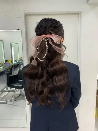 ロング ヘアアレンジ 卒業式ヘアセット🎀 ヘアアレンジのヘアスタイル