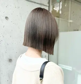 ミディアム 伊東美優【LEV.】 ボブカットのヘアスタイル