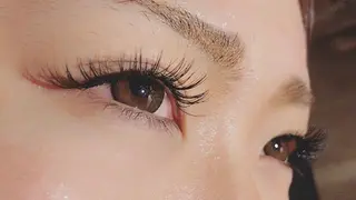 マツエク・マツパ ANNE梅田 GRACE店所属・ANNE chizuのマツエク・マツパデザイン