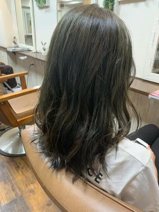 カラー est hair Ameri 松戸西口店所属・est  店長 ✂︎高橋✂︎のヘアスタイル