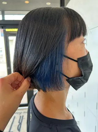 カラー 小林 亜紀のヘアスタイル