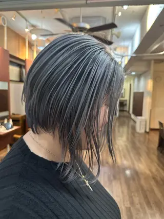 ショート カラー Tocolaso柏店所属・いさく ひでみつのヘアスタイル