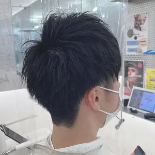 ショート カラー メンズ 【髪質改善特化】 艶髪/透明感カラーのヘアスタイル