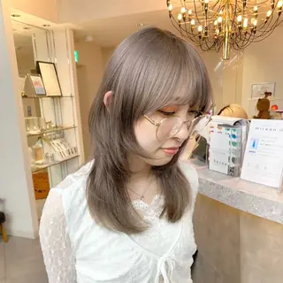 ロング カラー ヘアアレンジ 西谷 さきのヘアスタイル