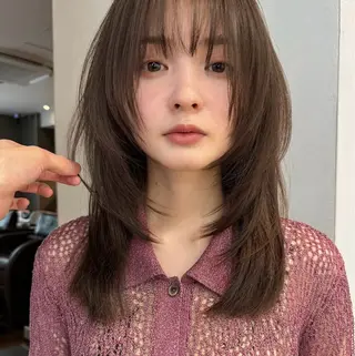 ロング 伊藤 ほのかのヘアスタイル