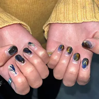 ネイル 🪐富島彩夏 /海外nail🪐のネイルデザイン