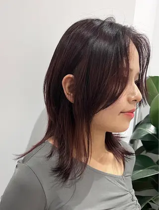 ミディアム ally hairsalon所属・Emi .のヘアスタイル