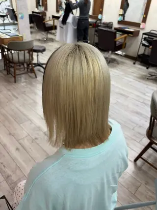 ショート なぎは/暖色・ ナチュラルカラーのヘアスタイル